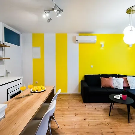 Lägenhet Modern Apartament Sinj